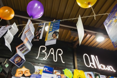 Absolwenckie potupaje na UMK [fot. Szymon Zdziebło]